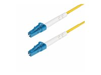 StarTech.com 2m (6.6ft) LC to LC (UPC) OS2 Single Mode Simplex Fiber Optic Cable, 9/125µm, Laser Optimized, 40G/100G, Bend Insensitive, Low Insertion Loss - LSZH Fiber Patch Cord (SPSMLCLC-OS2-2M) - Patch-kabel - LC/UPC enkelläge (hane) till LC/UPC enkelläge (hane) - 2 m - 2 m - 2 mm - fiberoptisk - simplex - 9 / 125 mikrometer - OS1/OS2 - halogenfri, passiv, dubbelriktad - gul SPSMLCLC-OS2-2M