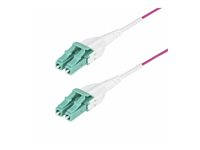 StarTech.com 5m (16.4ft) LC/LC (UPC) OM4 Multimode Fiber Optic Cable - Patch-kabel - LC/UPC duplex multimode (hane) till LC/UPC duplex multimode (hane) - 5 m - 5 m - 1.6 mm - fiberoptisk - duplex - 50/125 mikron - OM4 - OFNR - startkabel - erika-violett OM4RLCLC5M